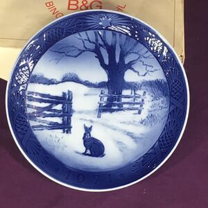 B&G Royal Copenhagen Christmas “Hare In Winter” Collectors Plate Vintage 1971